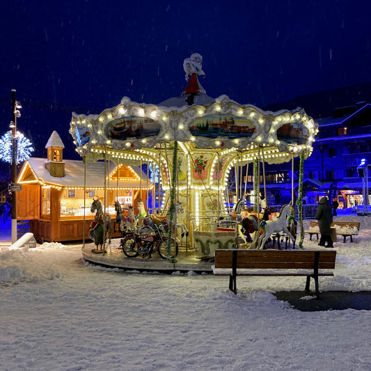 Carousel by night in Morzine