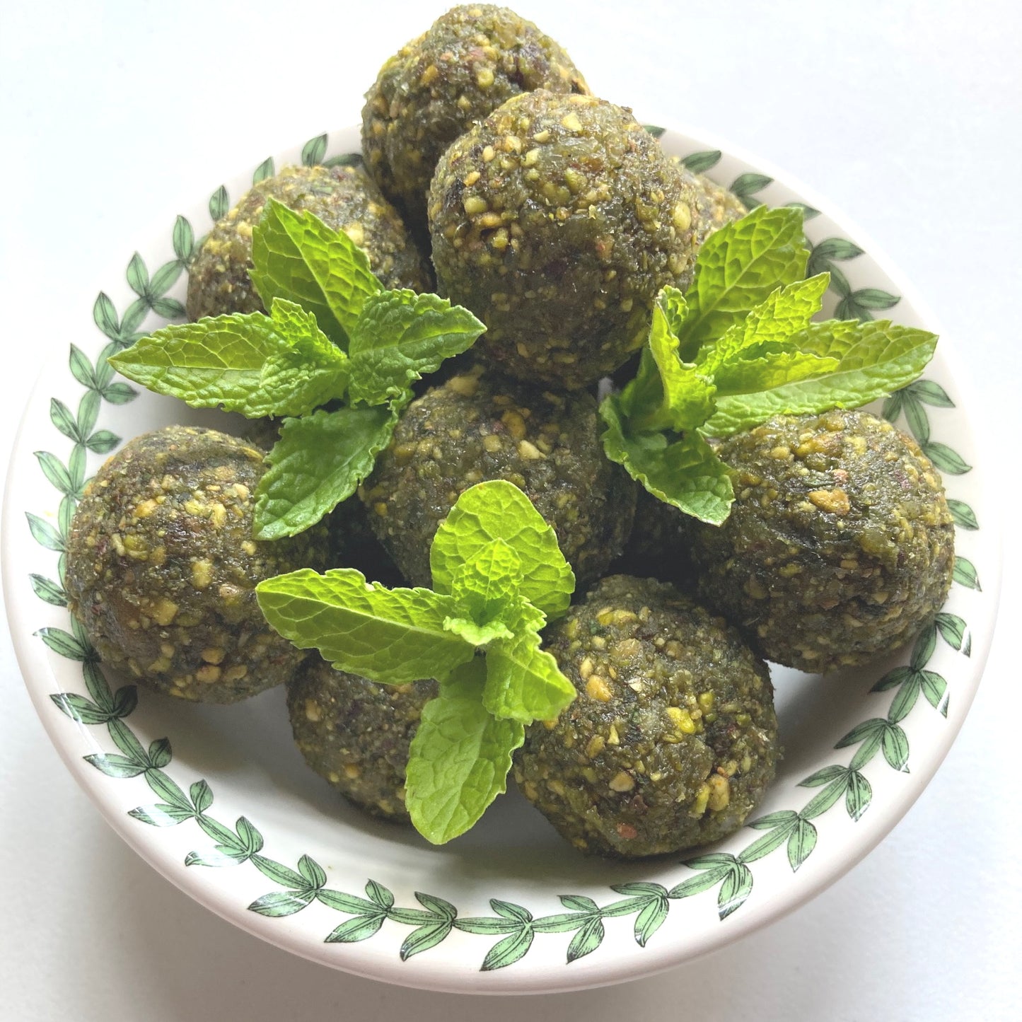 trixfix No-Cook Energy-Ball Recipe Book - Trixski