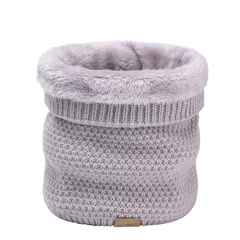 Light Grey  Moss stitch knitted neck warmer with folded top showing grey fur fleece lining